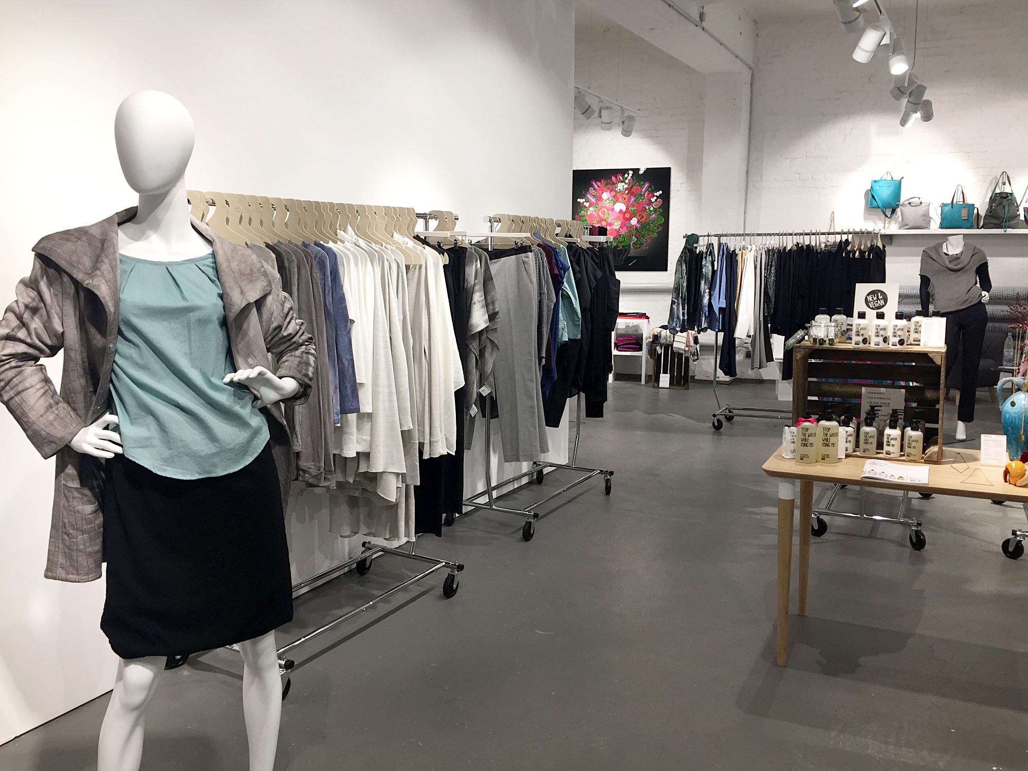 roberta organic fashion DÅsseldorf Shop links