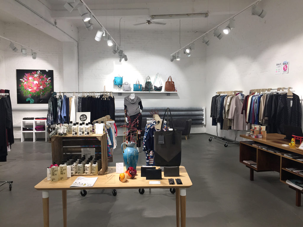 roberta organic fashion DБsseldorf Shop total