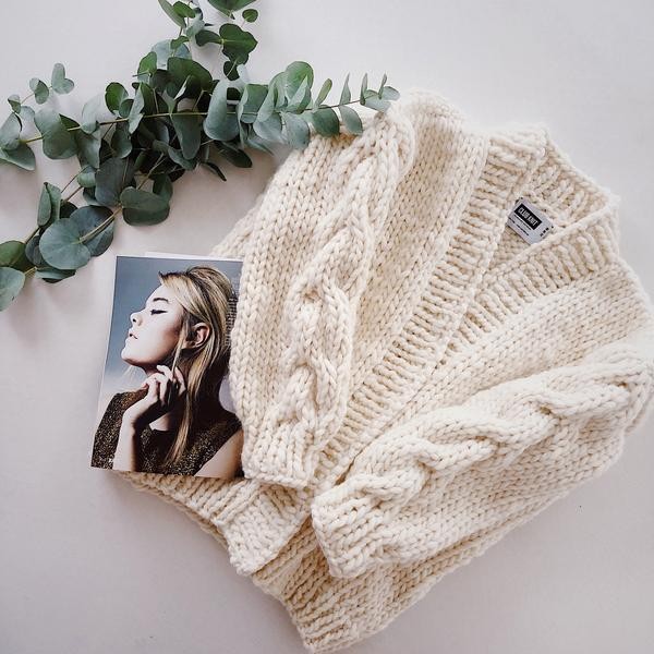 collab-studio-club-knit-cardigan-daria-23