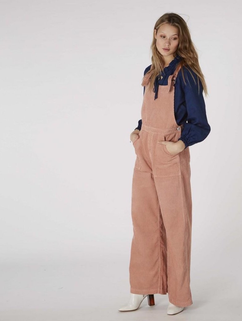 kings-of-indigo-mirta-apple-blossom-cord-latzhose-22